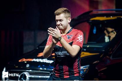 FaZe Clan 与 s1mple 的比赛在受欢迎程度上超过了IEM Dallas 2025决赛