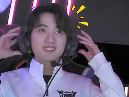 Invictus Gaming 官方博客在比赛后发布了一条消息：我们会稳扎稳打，尽力回报大家的焦虑和期待