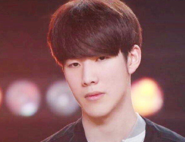 UP对阵TT第一局时长49分18秒刷新夏季赛时长记录